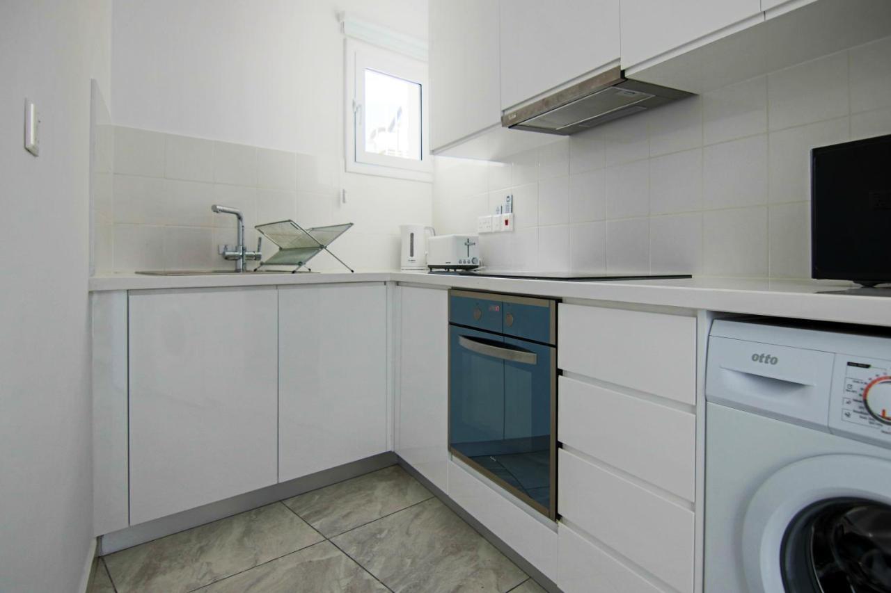 Phaedrus Living: Seaside Luxury Flat Lighthouse 74 Διαμέρισμα Πάφος Εξωτερικό φωτογραφία